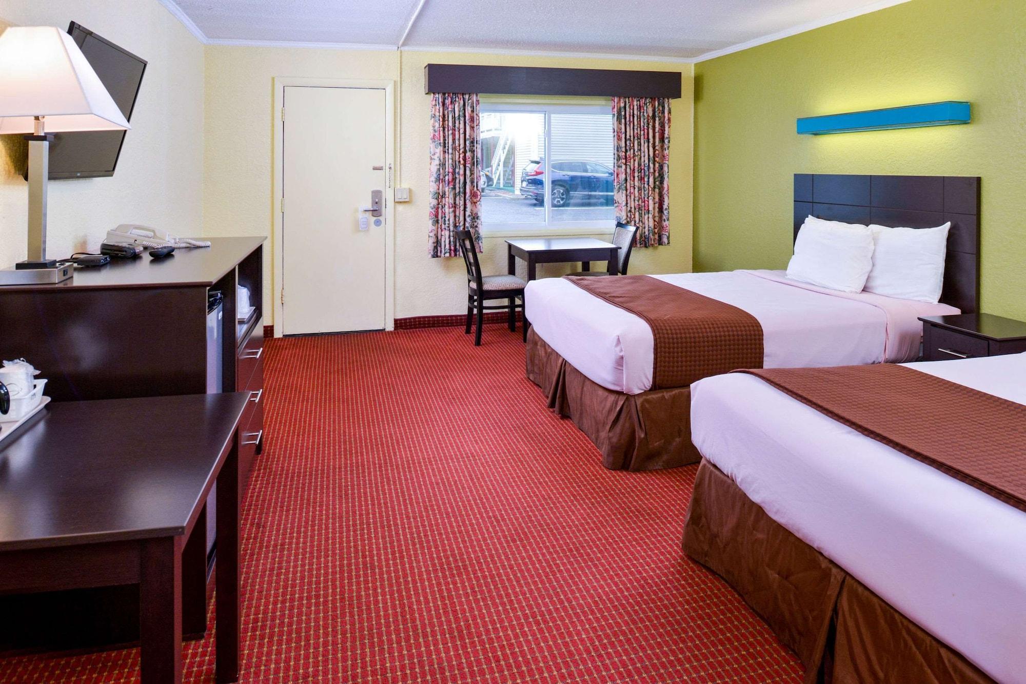 Rodeway Inn Orleans - Cape Cod מראה חיצוני תמונה