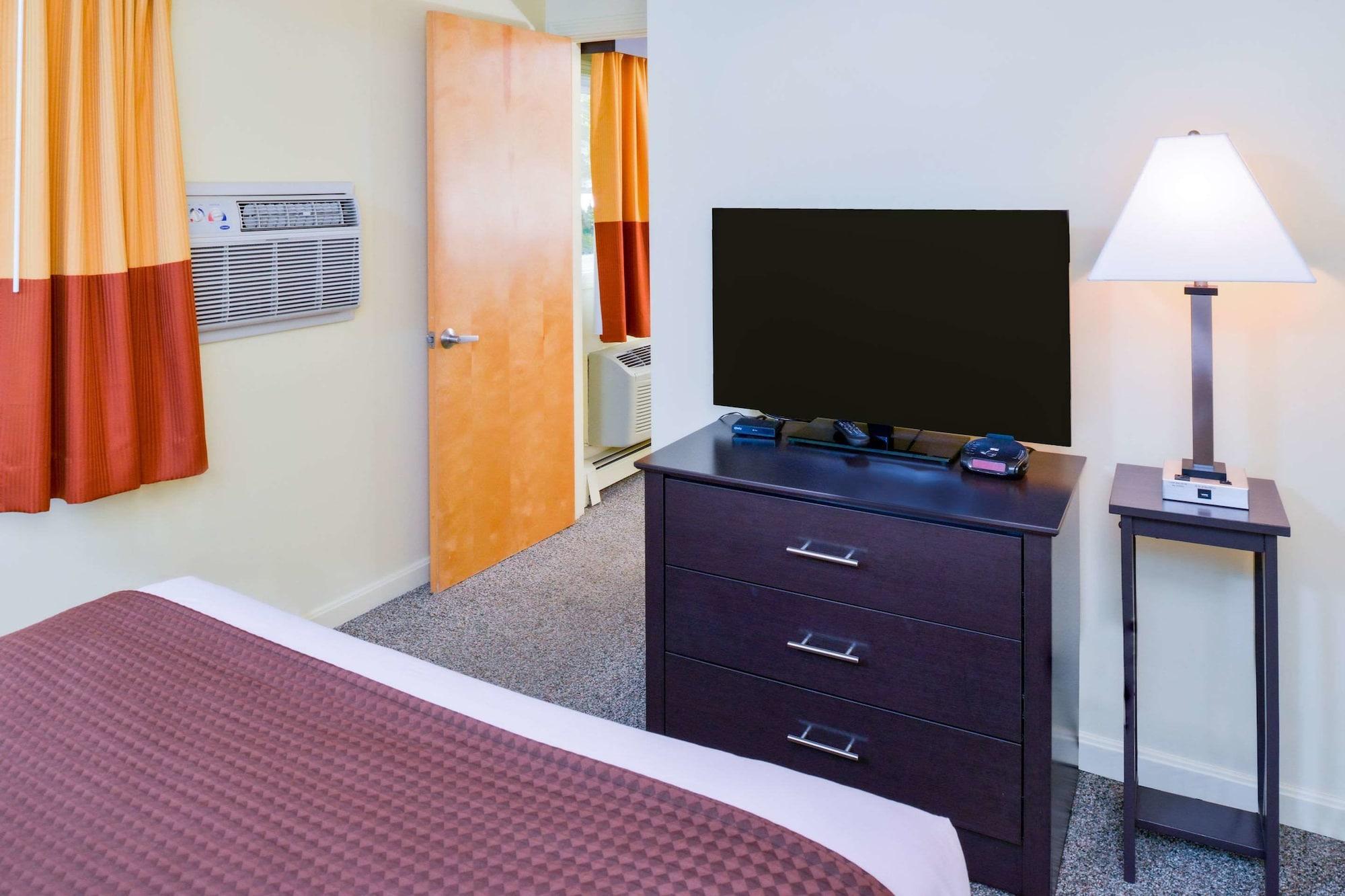Rodeway Inn Orleans - Cape Cod מראה חיצוני תמונה