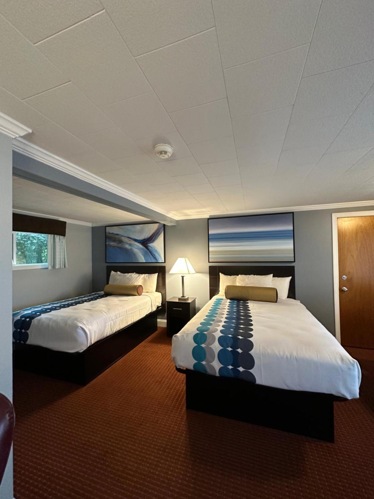 Rodeway Inn Orleans - Cape Cod מראה חיצוני תמונה