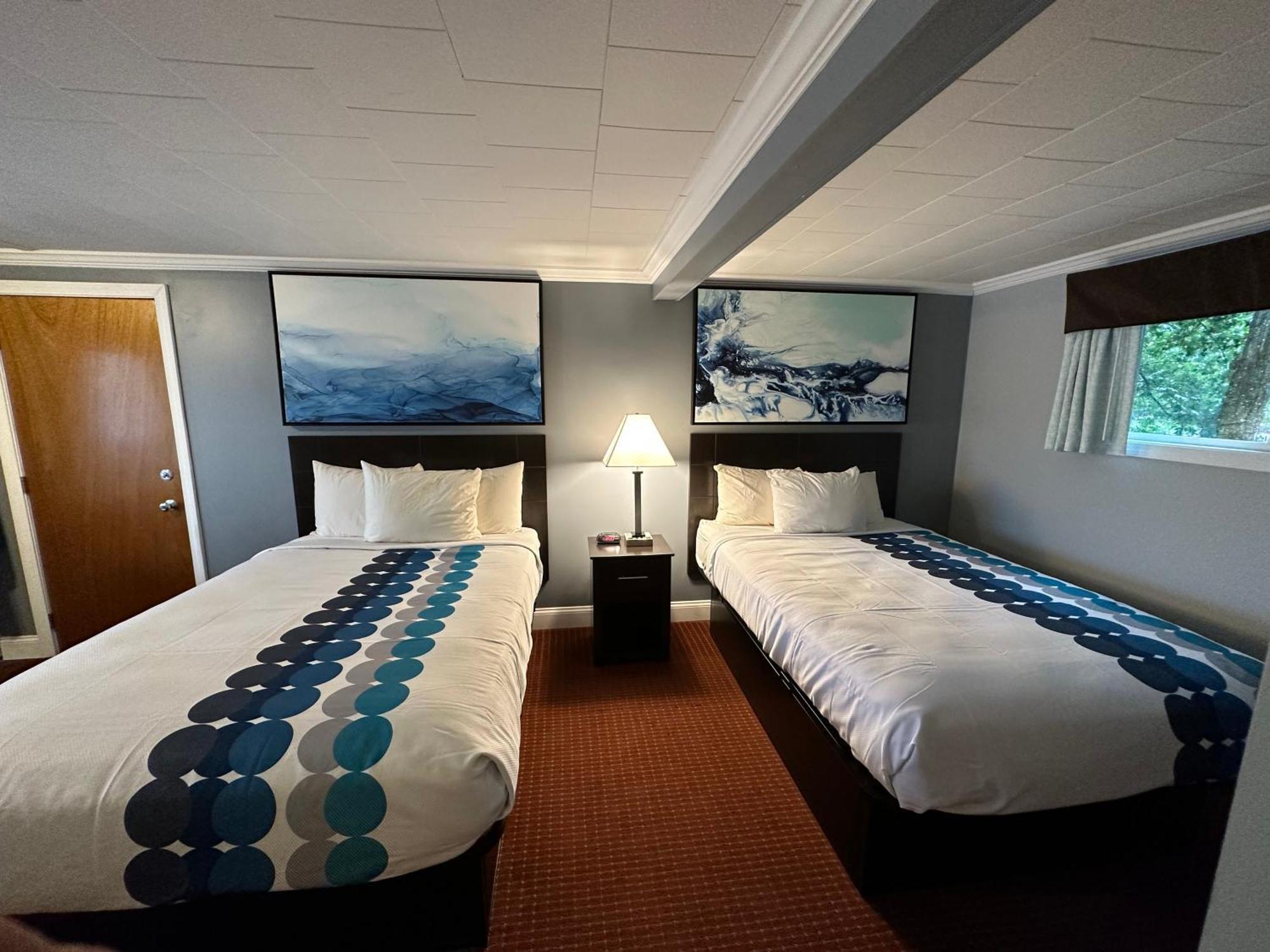 Rodeway Inn Orleans - Cape Cod מראה חיצוני תמונה