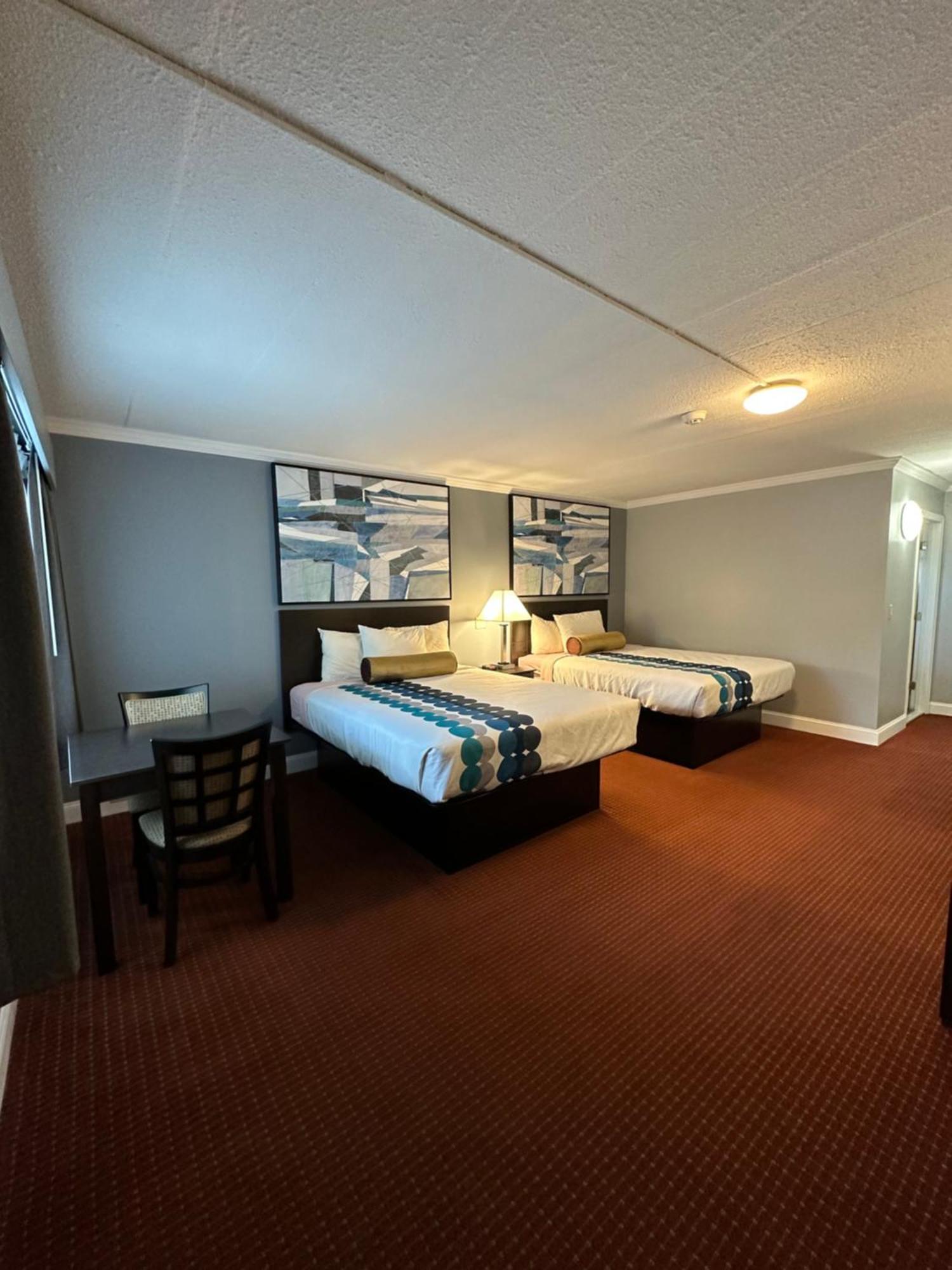 Rodeway Inn Orleans - Cape Cod מראה חיצוני תמונה
